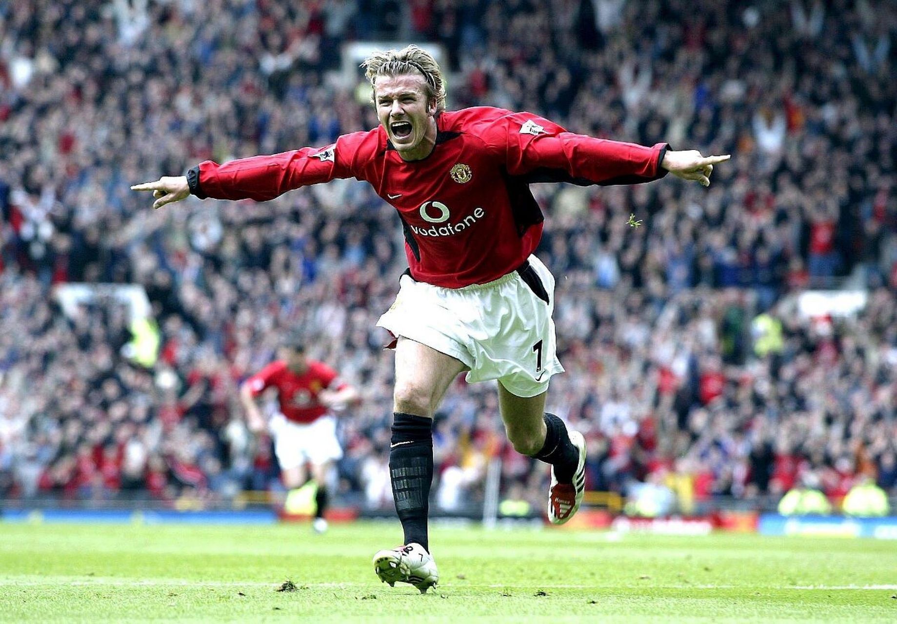 策略调整与 策略调整与