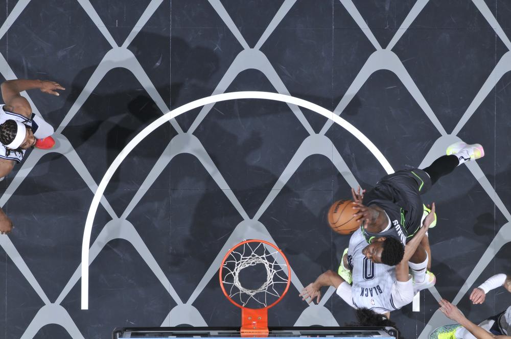 次引发球迷 次引发球迷