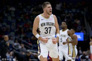 走进她的世 走进她的世